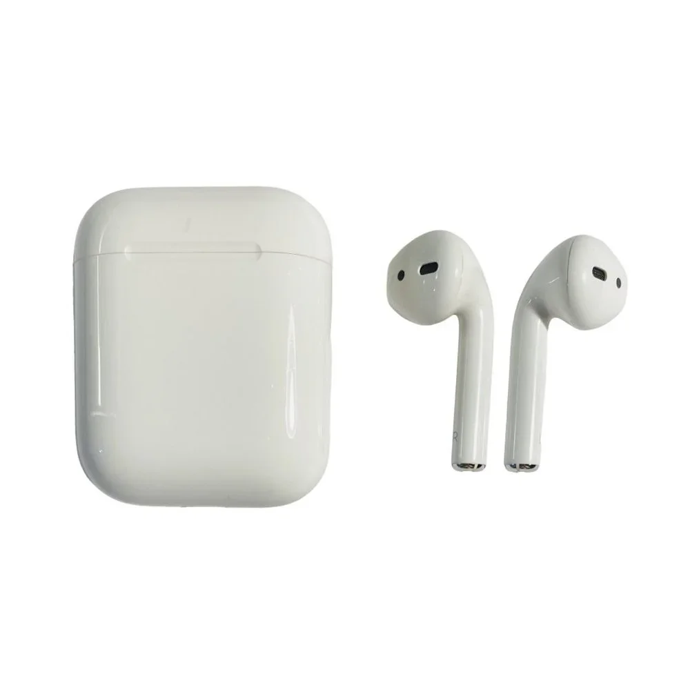 APPLE AIRPODS PRO w/ Wireless Charging Case in White w/ Box (Good Working Order)